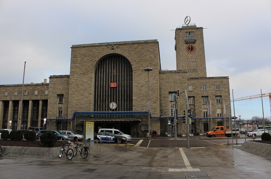 Hauptbahnhof Stuttgart - Einkaufsbahnhof - Bahnprojekt - VVS - DB